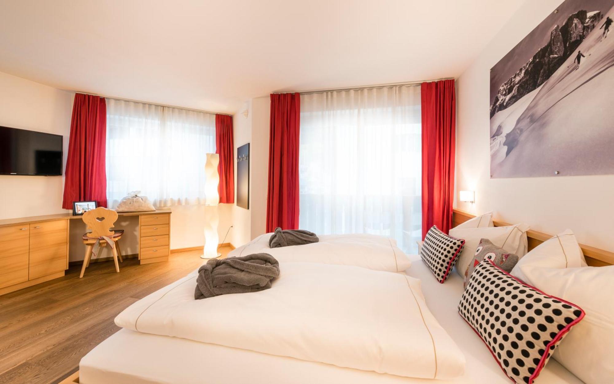 Avita - Suites To Relax Ortisei Extérieur photo