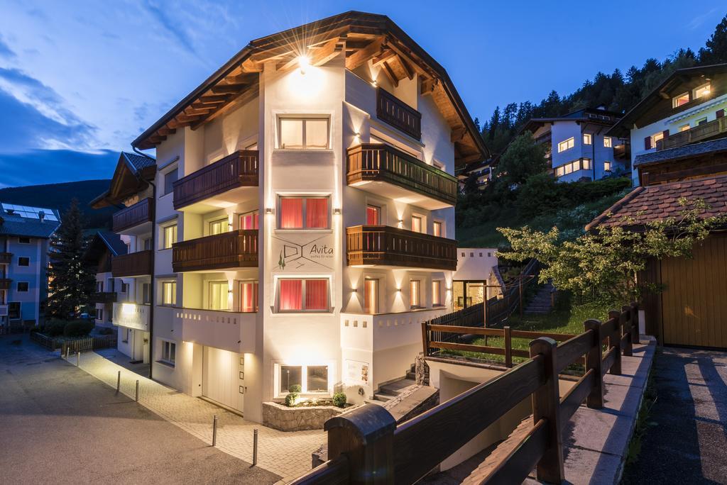 Avita - Suites To Relax Ortisei Extérieur photo